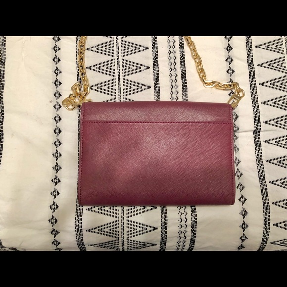Tory Burch Wallet on Chain - Picture 6 of 7